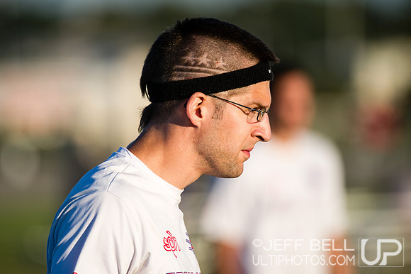 USAU_Nationals_2013_Thursday_20131017_180733_JBP2628