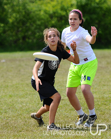 2010 UPA High School Girls Eastern Championship Finals -- Amherst vs. YHB