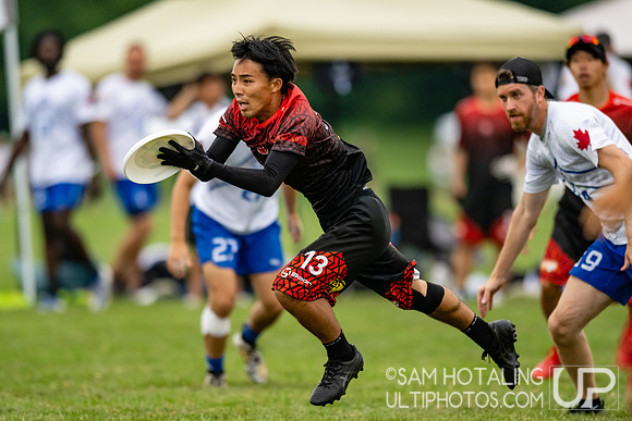 GOAT vs Nomadic Tribe in pool play at World Ultimate Club Championships