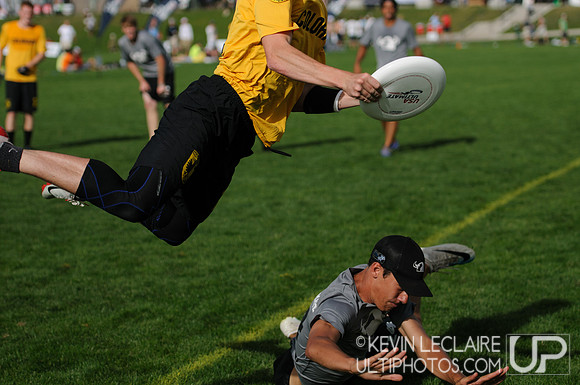 2012 USAU D-I College Championships Saturday Action