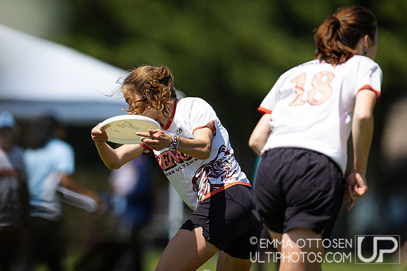 Saturday full coverage from USAU D-I College Championships, North Carolina vs Pennsylvania