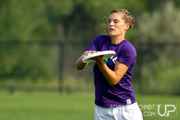 2012 USAU D-I College Championships Saturday Round 1 Action