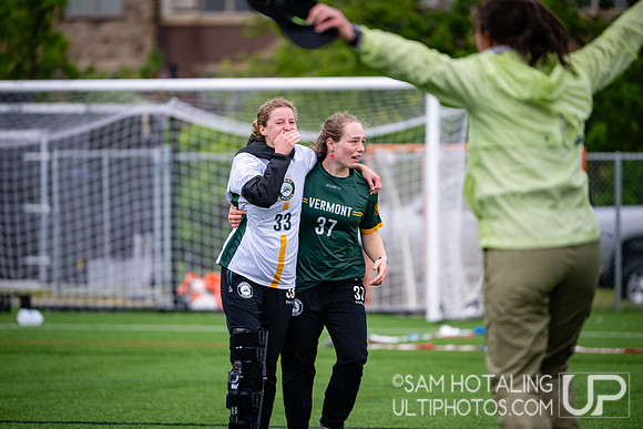 Quarterfinals at USAU DI College Championships