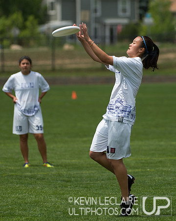 2012 USAU D-I College Championships Friday Action