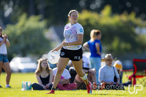 Saturday full coverage from USAU D-I College Championships, Colorado vs Cal Poly