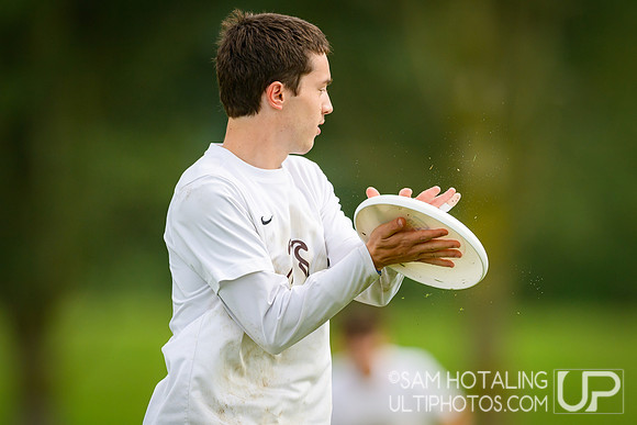 Round IV pool play at USAU D-III College Championships
