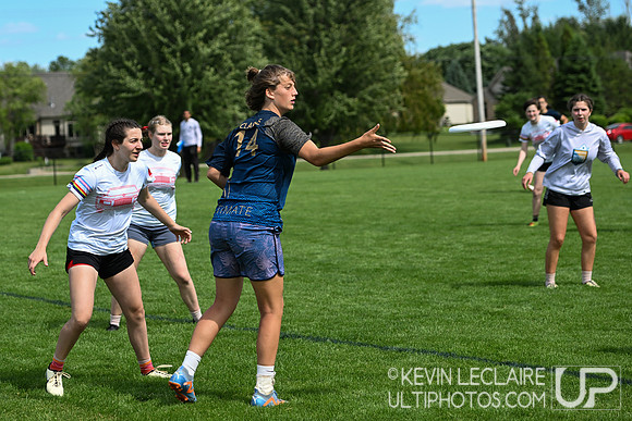 Lincoln v Decatur - Girls Pool Play - HSNI 2024