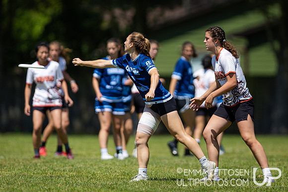 Saturday full coverage from USAU D-I College Championships, North Carolina vs Pennsylvania