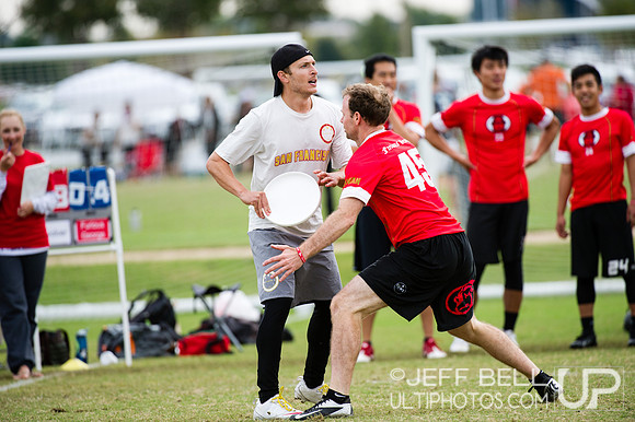 USAU_Nationals_2013_Friday_20131018_101955_JBP3780