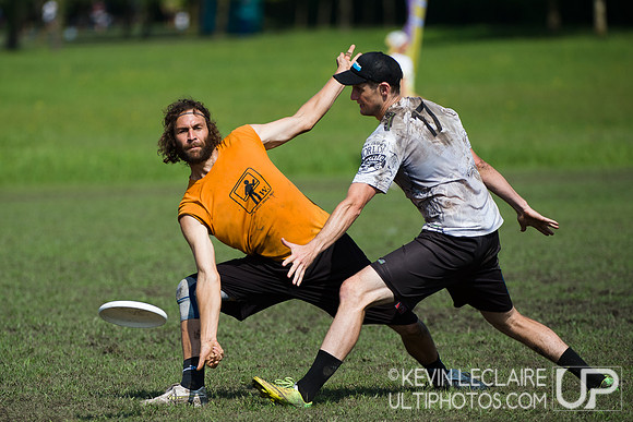 Tuesday WUCC 2014 Pool Play Action
