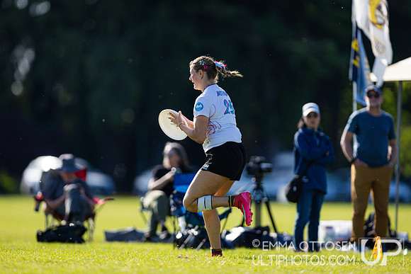 Saturday full coverage from USAU D-I College Championships, Colorado vs Cal Poly