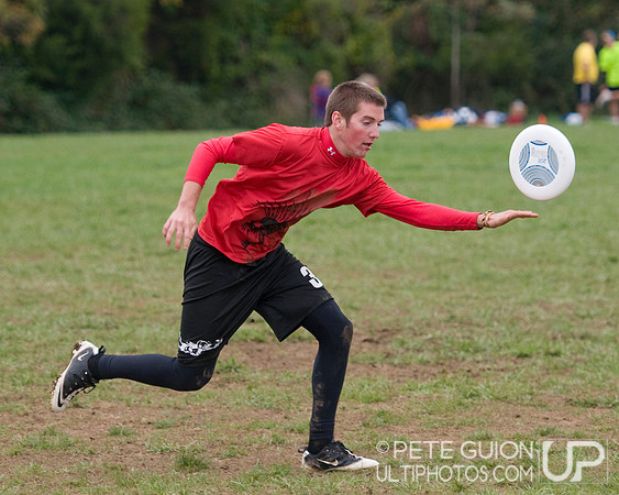 Round 5 Pool Play action from Patriot Games 2011.