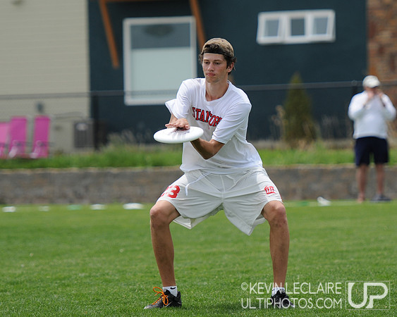 Saturday 12:30pm round -- 2011 USAU College Championships