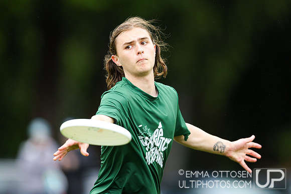 Saturday full coverage from USAU D-IIII College Championships: Round 3
