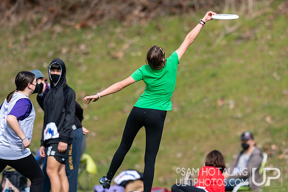 Youth ultimate frisbee at Seven Hills Invite