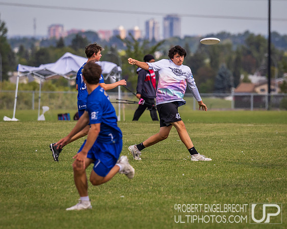 Edmonton, AB: Canadian Ultimate Juniors Championships 2025. Tues