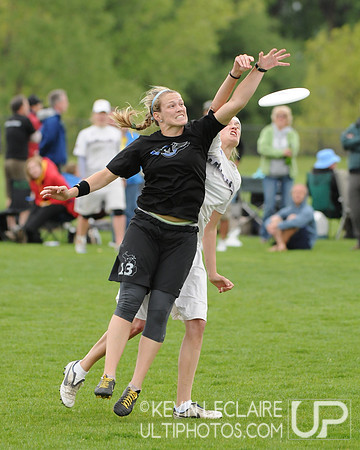 Saturday 5pm Crossover Round -- 2011 USAU College Championships