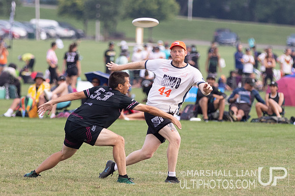 Rhino Slam! v Euforia