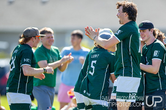 Day 2 of the USA Ultimate D-I College Championships