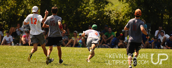 Saturday Elite Open division action -- Chesapeake Open 2010