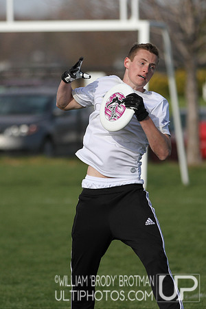 Saturday Action - USA Ultimate 2014 College Division I Ohio Valley Regional Tournament