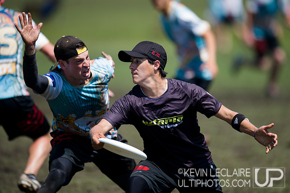 Tuesday WUCC 2014 Pool Play Action