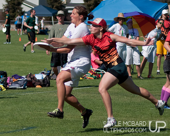 Sunday women's action from NorCal D-I Sectionals 2012