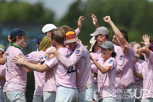 Lunch Box Ultimate Club and Hybrid at the 2022 World Ultimate Club Championships
