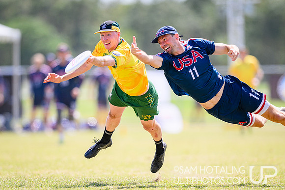 Power-pool play during World Ultimate Championships at Runaway Bay Precinct