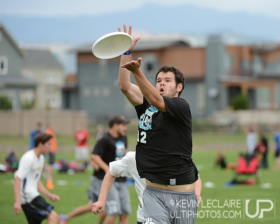 2012 USAU D-I College Championships Friday Action