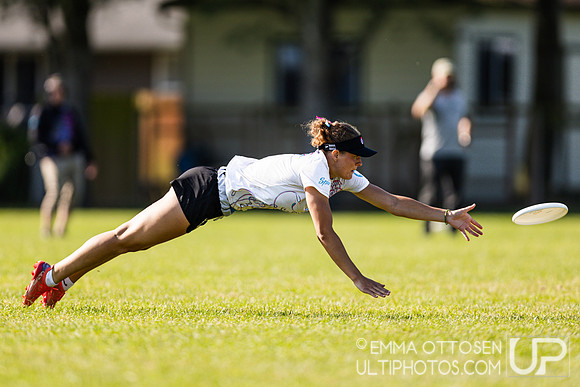 Saturday full coverage from USAU D-I College Championships, Colorado vs Cal Poly