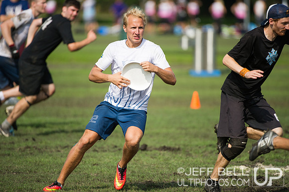 wucc2014_day4_20140805_101540_JBP00355