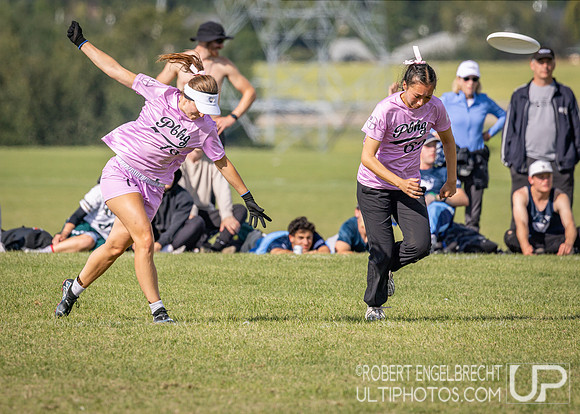 Edmonton, AB: Canadian Ultimate Seniors Championships 2025. Saturday, Aug. 16