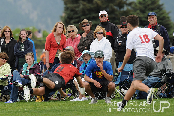 Saturday 12:30pm round -- 2011 USAU College Championships