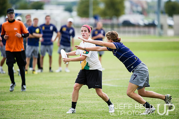 USAU_Nationals_2013_Friday_20131018_125527_JBP4512