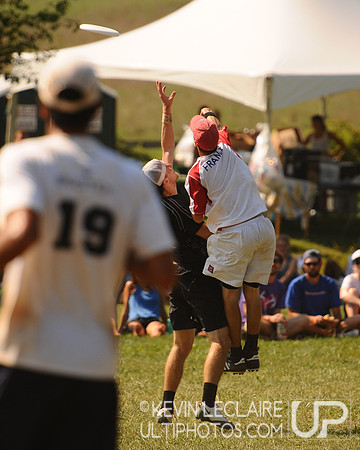 Sunday Elite Open Playoff action -- Chesapeake Open 2010