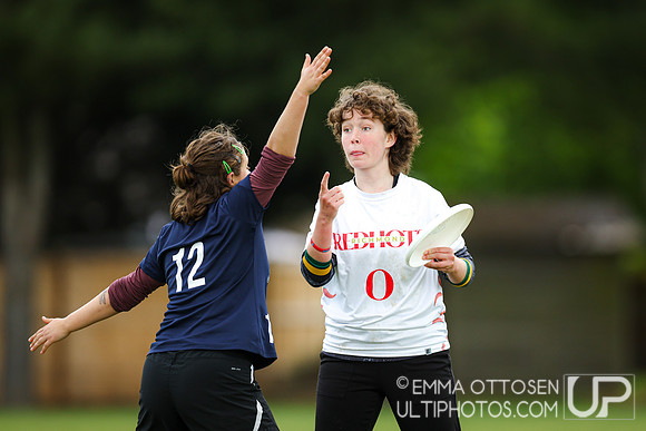 Sunday full coverage from USAU D-IIII College Championships: Round 2