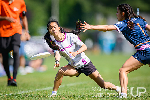 Highlights: pool play at USAU D-I College Championships