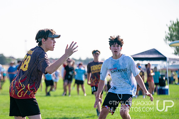 Pool play at 2024 USAU Youth Club Championship