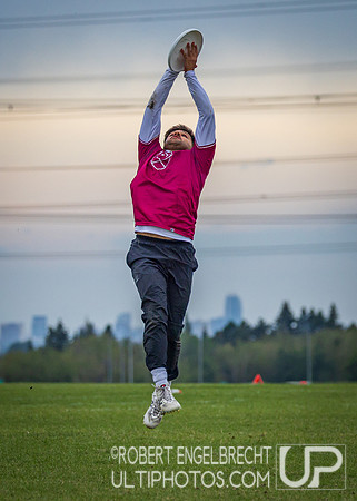 Edmonton, AB: Canadian Ultimate Seniors Championships 2025. Saturday, Aug. 16