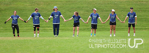 Friday action at the USAU International Club Championship