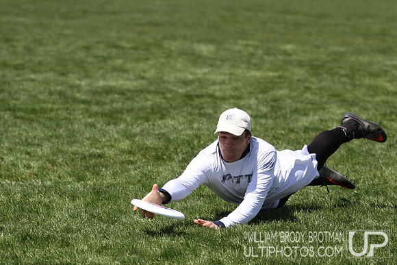Sunday Action - USA Ultimate 2014 College Division I Ohio Valley Regional Tournament