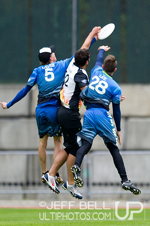 Riptide_Flamethrowers_20140427_145044_JBP01607