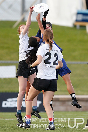 Day 2 of USA Ultimate 2022 D-III College Championships