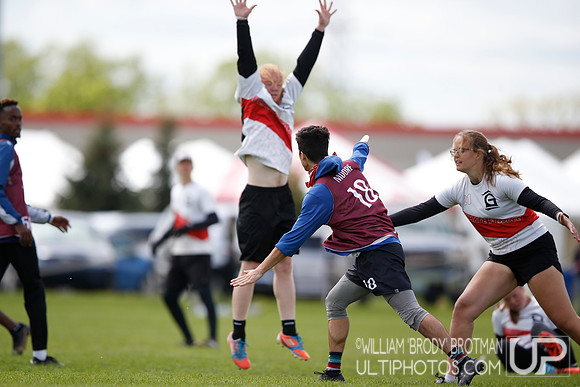 Day 2 of USA Ultimate 2022 D-III College Championships