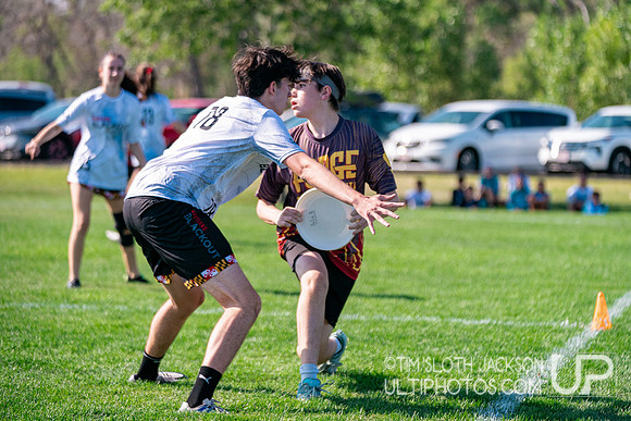 Pool play at 2024 USAU Youth Club Championship
