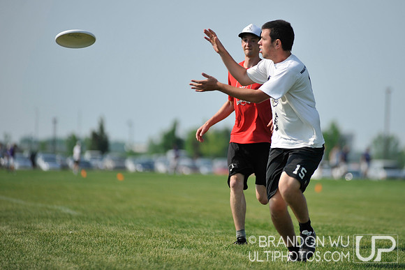 Sunday Open Bracket Play - 2012 USAU D-III College Championships