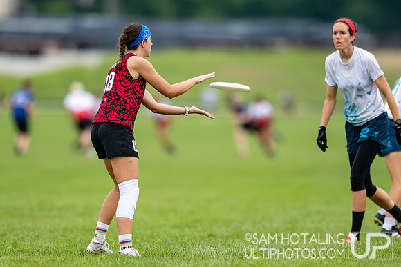 Box Vienna Ultimate vs Chicago Nemesis in pool play at World Ultimate Club Championships