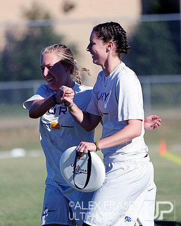 Saturday - Women's Semis - 2013 USAU National Championships
