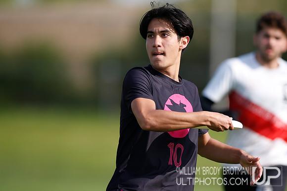 Day 1 of USA Ultimate 2022 D-III College Championships